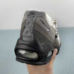 Nike Air Max 95 BLACK / WHITE & GREY - Image 9