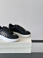 Alexander McQueen - Image 8