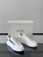 Alexander McQueen - Image 6