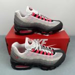 NIKE Air Max 95
