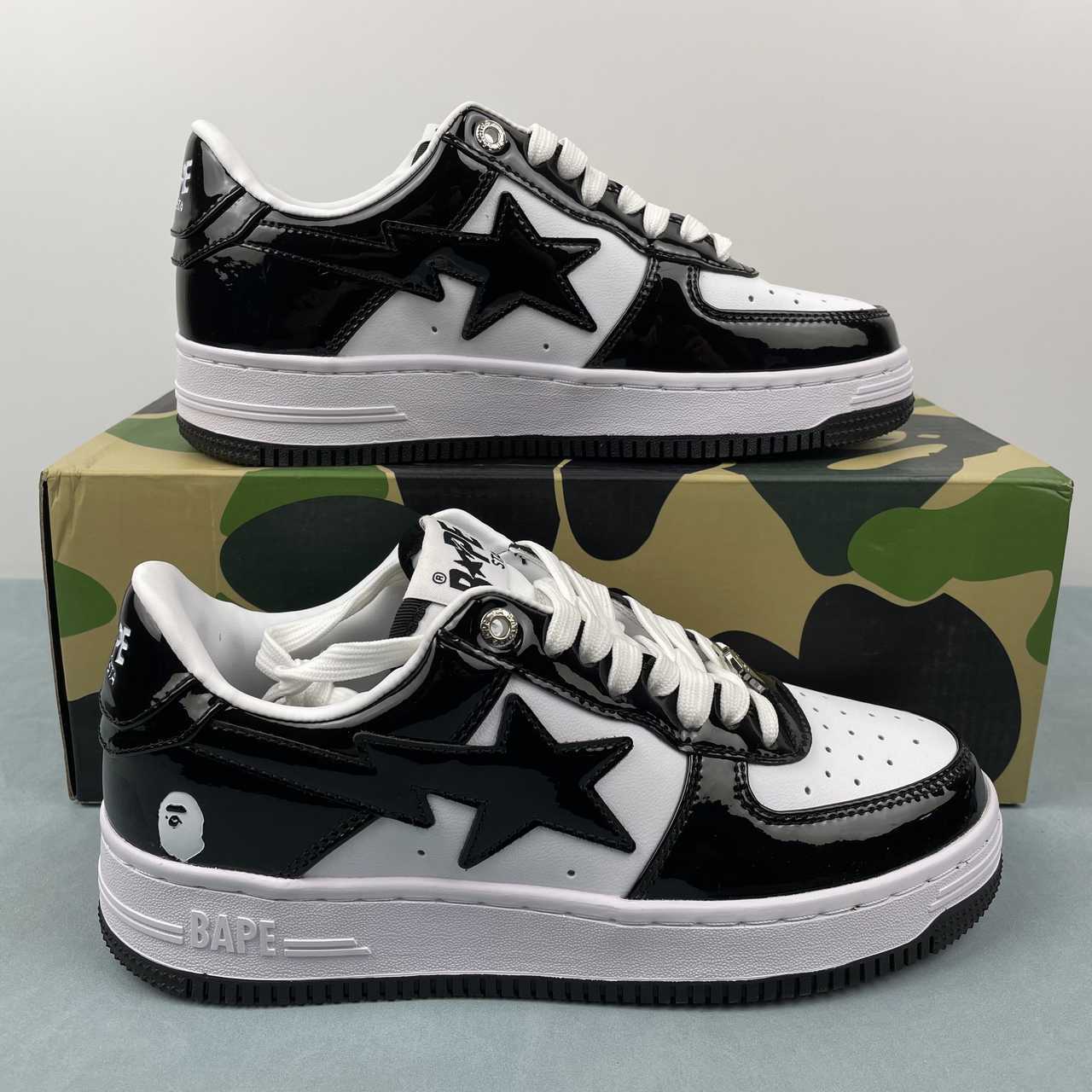 f2f79f25 A Bathing Bape - Image 1