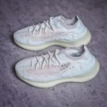 Adidas Yeezy - Image 3