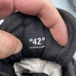 OFF-WHITE - Image 4
