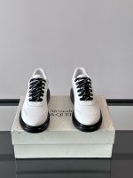 Alexander McQueen - Image 3
