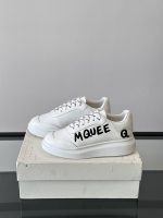 Alexander McQueen - Image 4