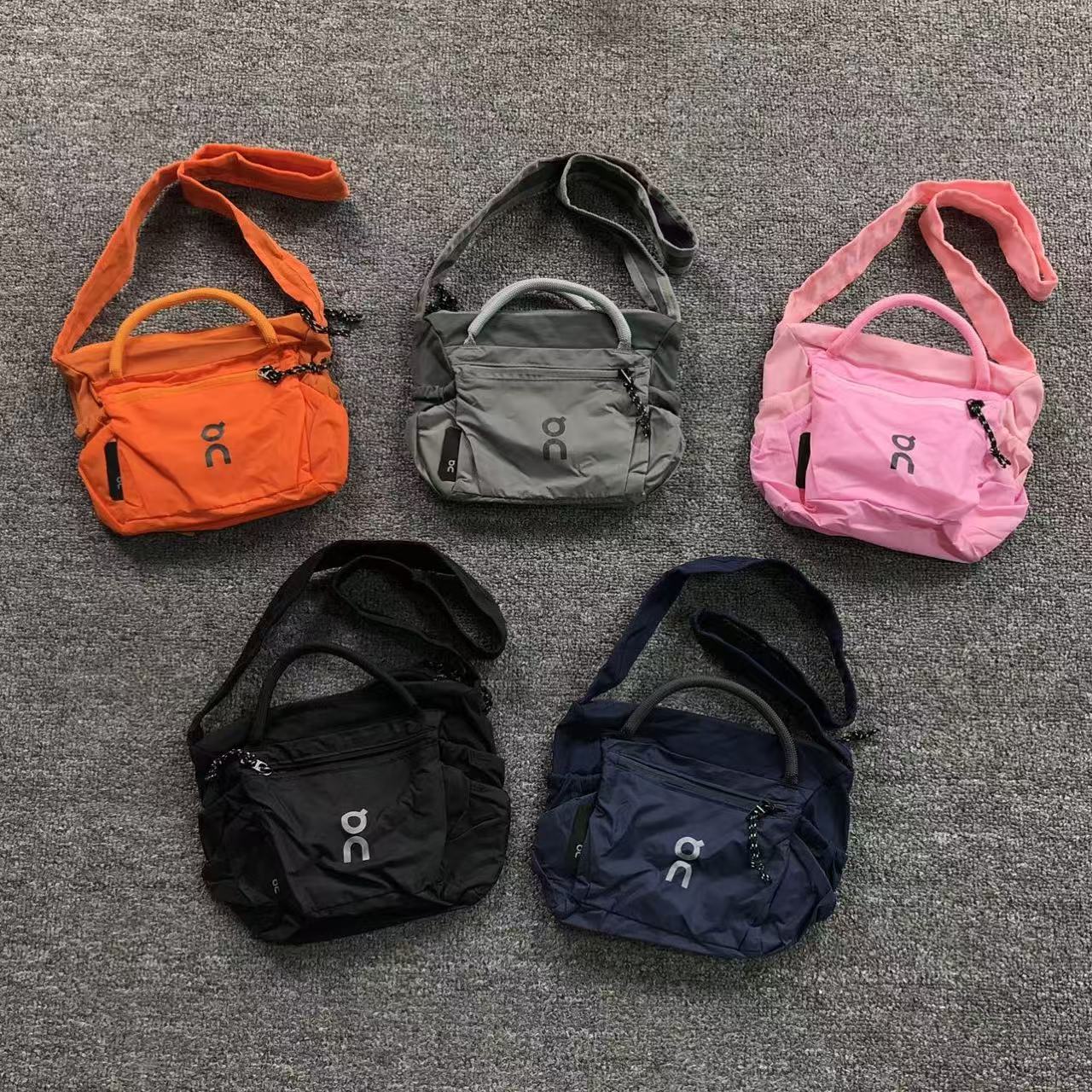 54e53f3a ON BAG 1210131566 - Image 1