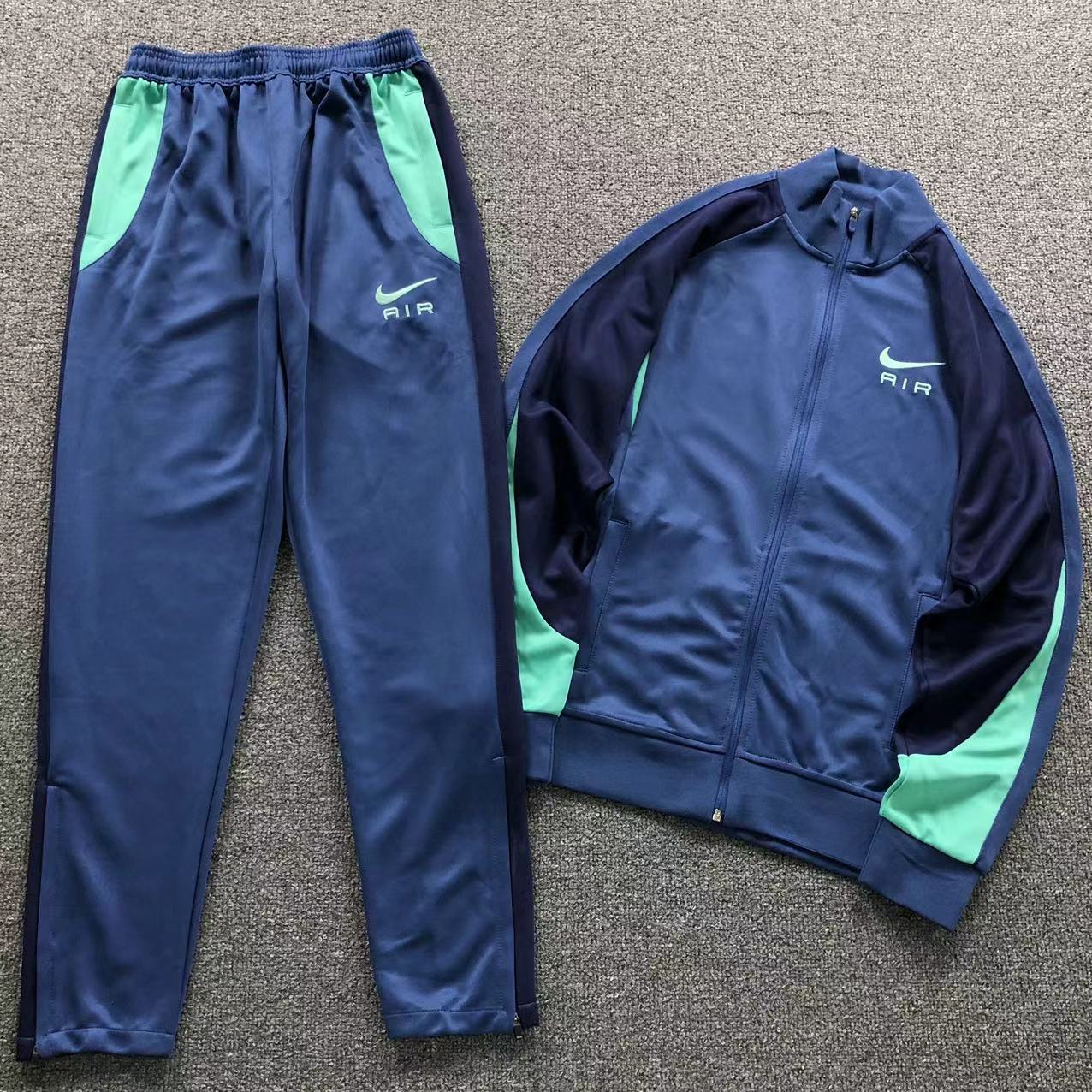 5b6dd6ef NIKE FOOTBALL HOODIE TROUSERS - Image 1