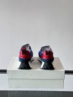 Alexander McQueen - Image 9