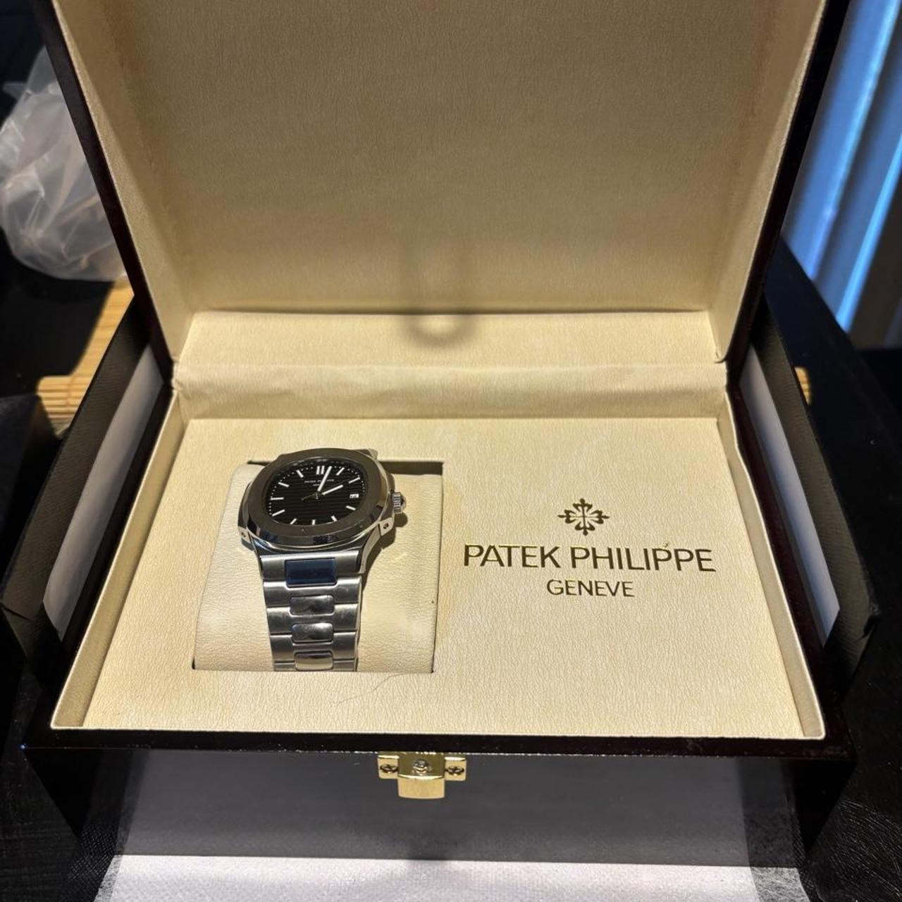 P0-28 Philippe Nautilus watch - Image 1