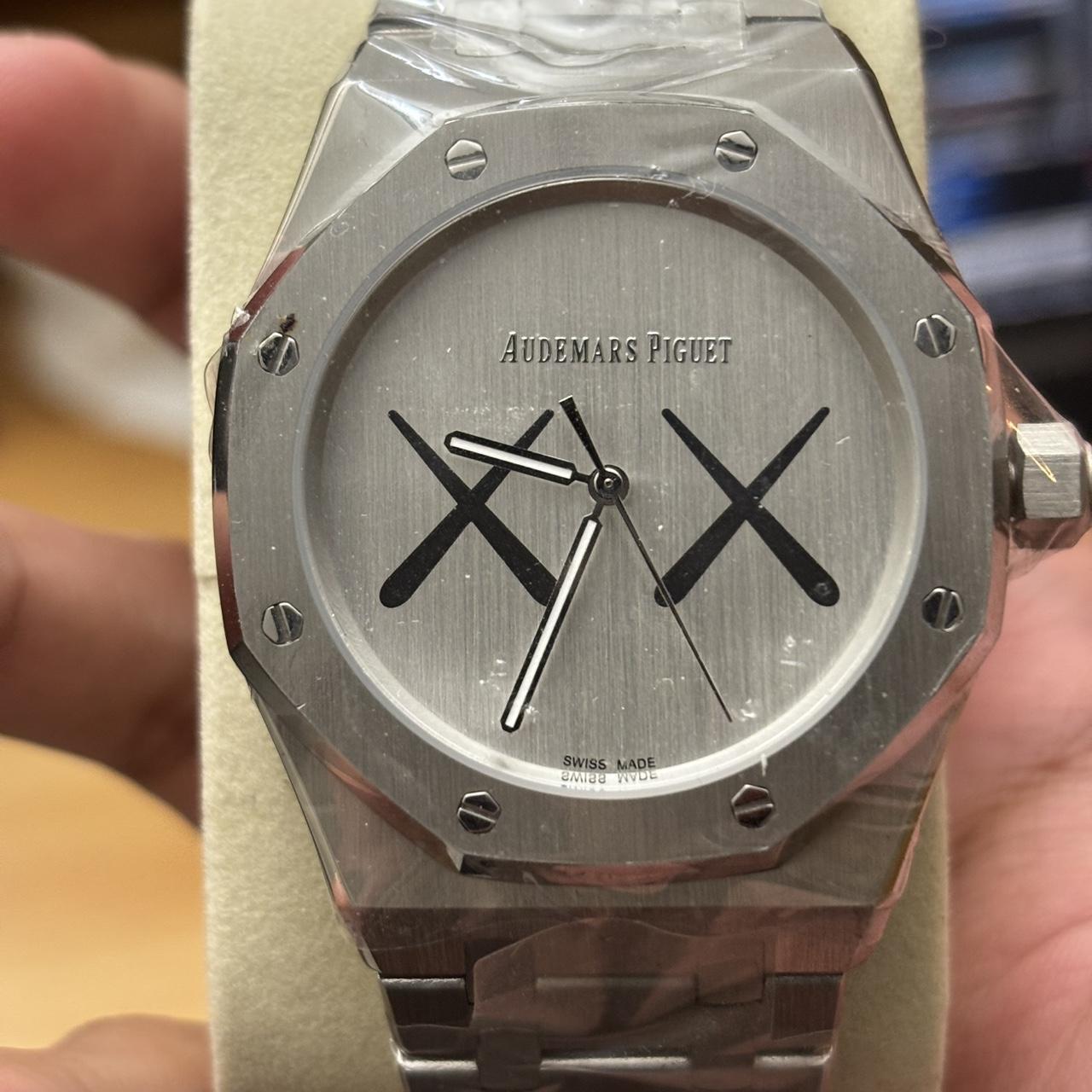 P0-30 kaws audemars piguet watch - Image 1