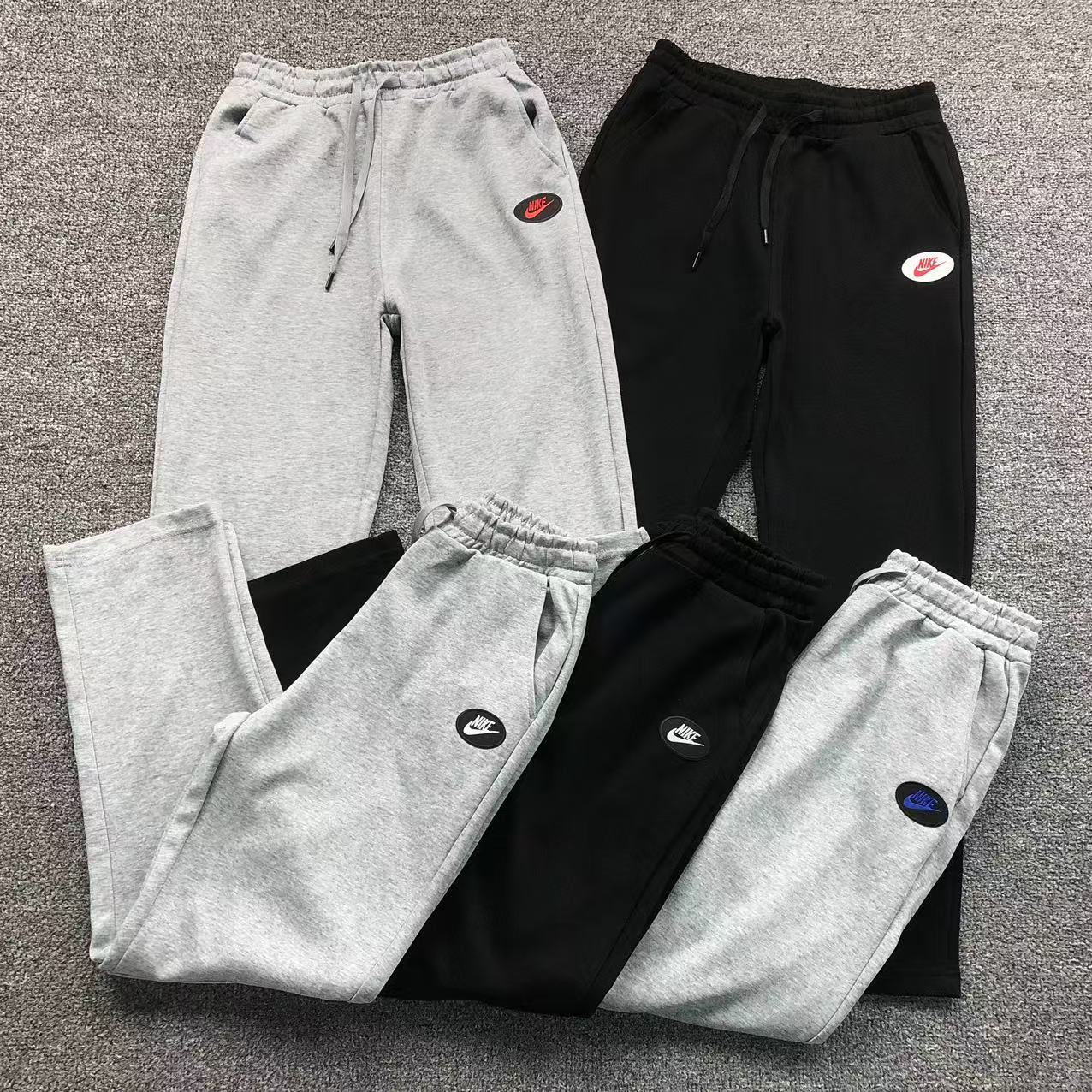 e896822f NIKE TROUSERS - Image 1
